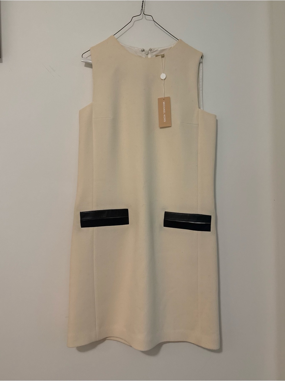 Michael Kors Collection Ivory Shift Dress w/ Leather Pockets | Sz 6 NWT